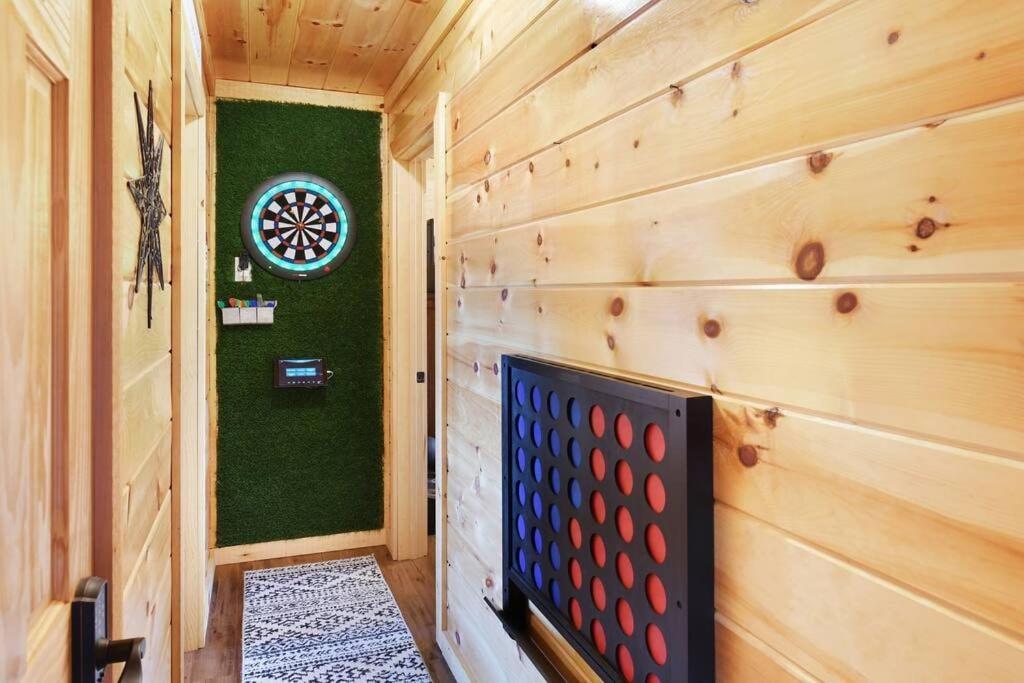 Enchanted Forest Cabin And Teepee! Lights & Laser Show! Private Hot Tub! Unique Stay! Sevierville Kültér fotó